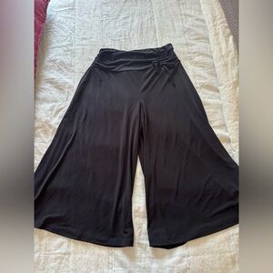 Girls dressy black Culottes Size Large, XL